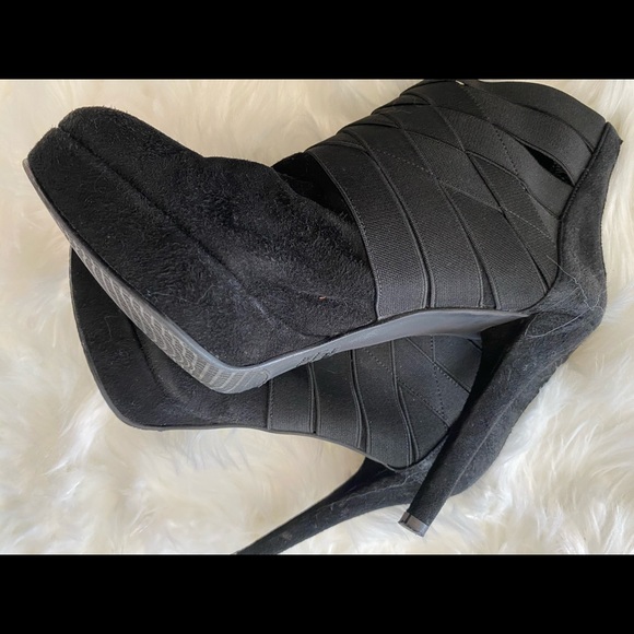 Stuart Weitzman Boots - Picture 6 of 8